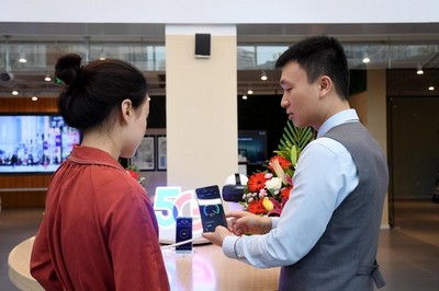 强服务重体验更智能 重庆首个5G智慧营业厅赋能启航